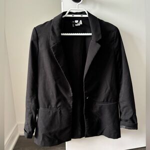 Black H&M blazer. Size 6.